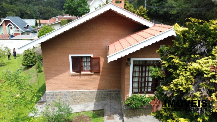 Casa Residencial para Venda - Campos do Jordão, Vila São Francisco - REF: CA0428 Imagem da galeria de fotos: Casa Residencial para Venda - Campos do Jordão, Vila São Francisco - REF: CA0428