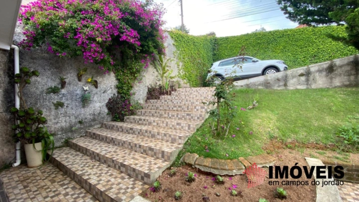 Casa Residencial para Venda - Campos do Jordão, Vila Cristina - REF: CA0431 Imagem da galeria de fotos: Casa Residencial para Venda - Campos do Jordão, Vila Cristina - REF: CA0431