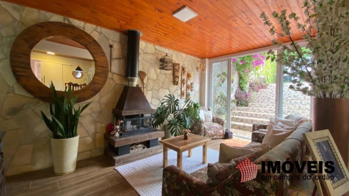 Casa Residencial para Venda - Campos do Jordão, Vila Cristina - REF: CA0431 Imagem da galeria de fotos: Casa Residencial para Venda - Campos do Jordão, Vila Cristina - REF: CA0431