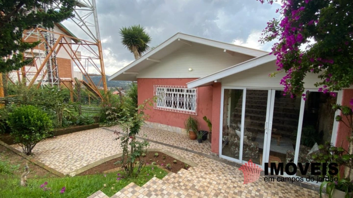 Casa Residencial para Venda - Campos do Jordão, Vila Cristina - REF: CA0431 Imagem da galeria de fotos: Casa Residencial para Venda - Campos do Jordão, Vila Cristina - REF: CA0431