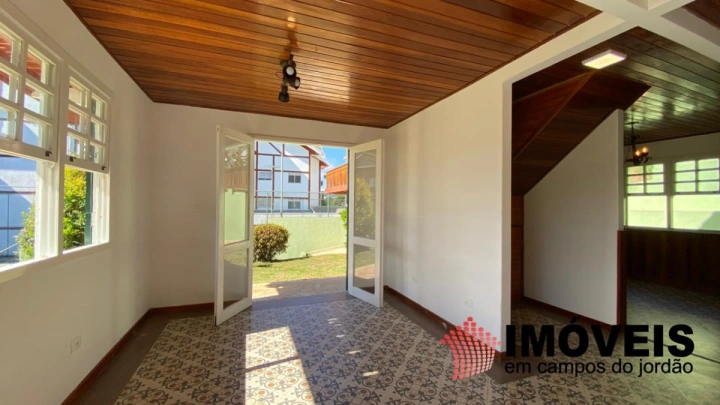 Imagem da galeria de fotos: Casa Residencial para Venda - Campos do Jordão, Alto do Capivari - REF: CA0433