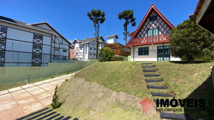 Imagem da galeria de fotos: Casa Residencial para Venda - Campos do Jordão, Alto do Capivari - REF: CA0433