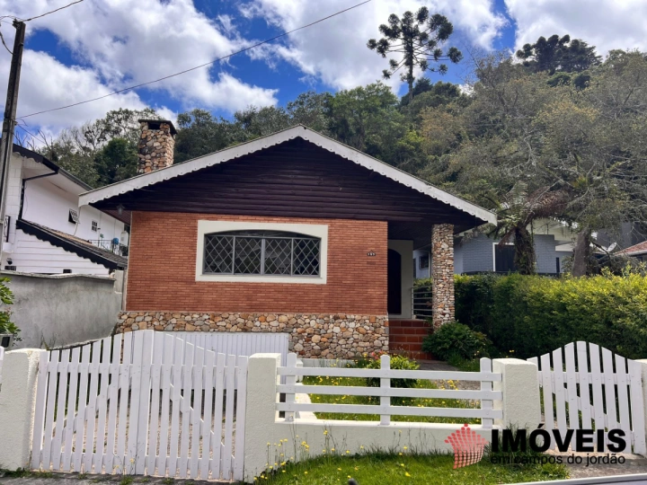 Casa Residencial para Venda - Campos do Jordão, Vila Paulista - REF: CA0435 Imagem da galeria de fotos: Casa Residencial para Venda - Campos do Jordão, Vila Paulista - REF: CA0435