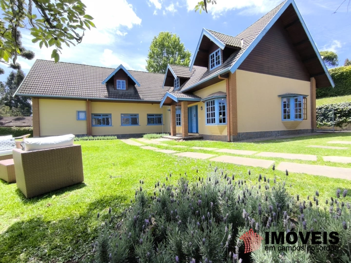 Casa Residencial para Venda Locação Mensal/Anual - Campos do Jordão, Vila Capivari - REF: CA0436 Imagem da galeria de fotos: Casa Residencial para Venda Locação Mensal/Anual - Campos do Jordão, Vila Capivari - REF: CA0436