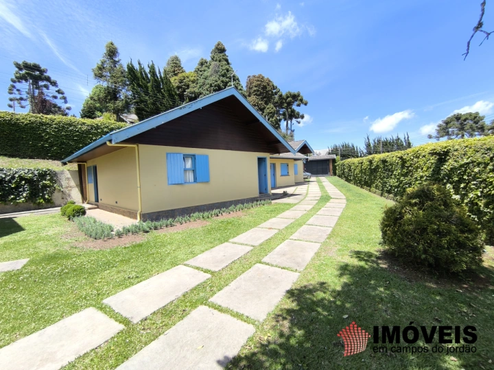 Casa Residencial para Venda Locação Mensal/Anual - Campos do Jordão, Vila Capivari - REF: CA0436 Imagem da galeria de fotos: Casa Residencial para Venda Locação Mensal/Anual - Campos do Jordão, Vila Capivari - REF: CA0436