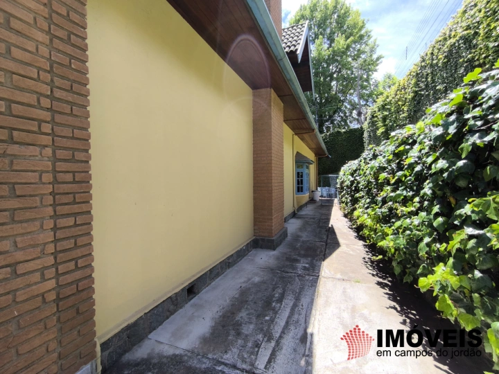 Casa Residencial para Venda Locação Mensal/Anual - Campos do Jordão, Vila Capivari - REF: CA0436 Imagem da galeria de fotos: Casa Residencial para Venda Locação Mensal/Anual - Campos do Jordão, Vila Capivari - REF: CA0436