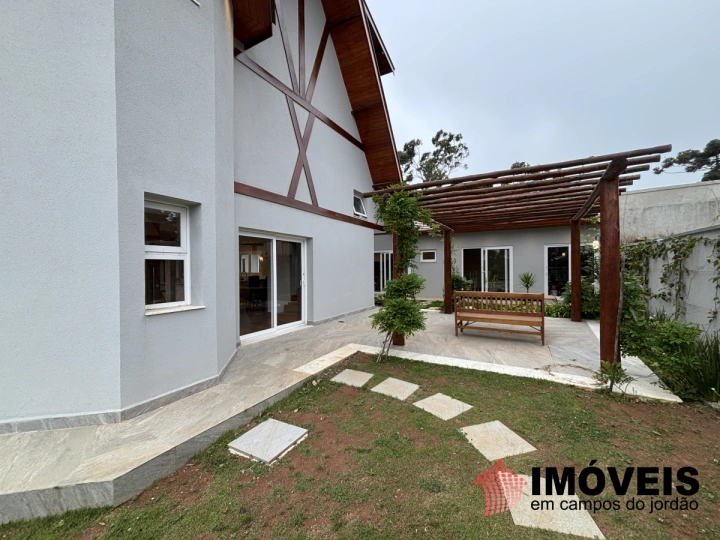 Casa Residencial para Venda - Campos do Jordão, Alto da Boa Vista - REF: CA0438 Imagem da galeria de fotos: Casa Residencial para Venda - Campos do Jordão, Alto da Boa Vista - REF: CA0438