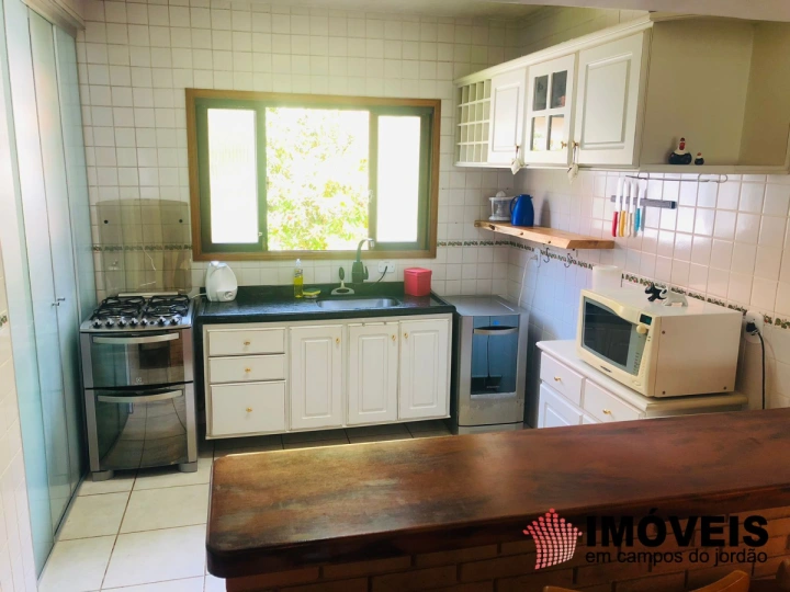 Casa Residencial para Venda - Campos do Jordão, Vila Jaguaribe - REF: CA0450 Imagem da galeria de fotos: Casa Residencial para Venda - Campos do Jordão, Vila Jaguaribe - REF: CA0450