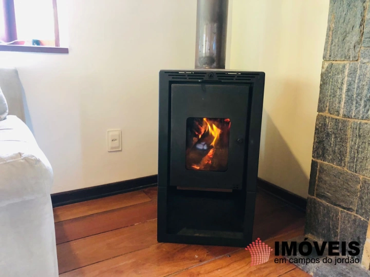 Casa Residencial para Venda - Campos do Jordão, Vila Jaguaribe - REF: CA0450 Imagem da galeria de fotos: Casa Residencial para Venda - Campos do Jordão, Vila Jaguaribe - REF: CA0450