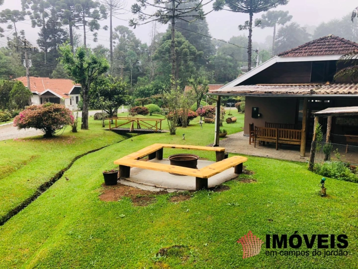 Casa Residencial para Venda - Campos do Jordão, Vila Jaguaribe - REF: CA0450 Imagem da galeria de fotos: Casa Residencial para Venda - Campos do Jordão, Vila Jaguaribe - REF: CA0450