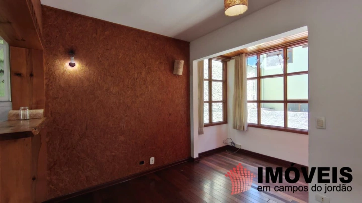 Casa Residencial para Locação Mensal/Anual - Campos do Jordão, Vila Abernéssia - REF: CA0451 Imagem da galeria de fotos: Casa Residencial para Locação Mensal/Anual - Campos do Jordão, Vila Abernéssia - REF: CA0451