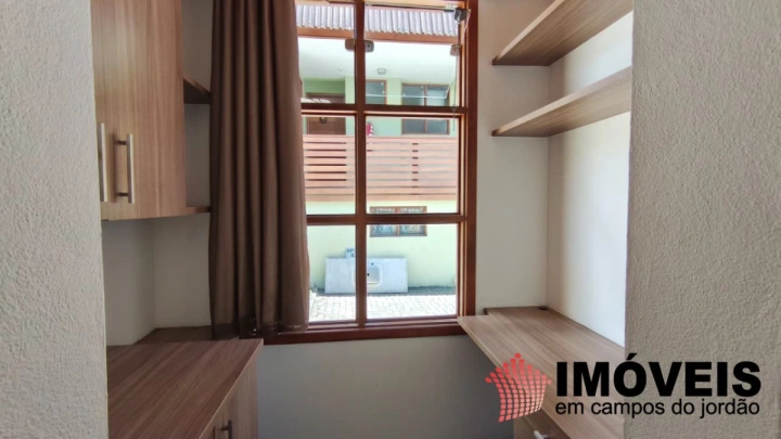 Casa Residencial para Locação Mensal/Anual - Campos do Jordão, Vila Abernéssia - REF: CA0451 Imagem da galeria de fotos: Casa Residencial para Locação Mensal/Anual - Campos do Jordão, Vila Abernéssia - REF: CA0451