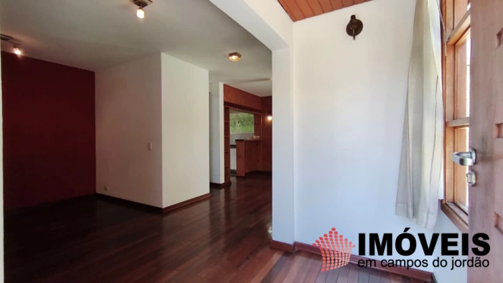 Casa Residencial para Locação Mensal/Anual - Campos do Jordão, Vila Abernéssia - REF: CA0451 Imagem da galeria de fotos: Casa Residencial para Locação Mensal/Anual - Campos do Jordão, Vila Abernéssia - REF: CA0451