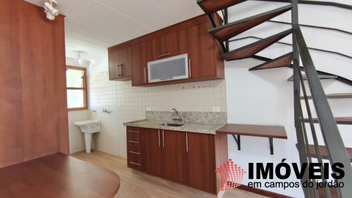 Apartamento Residencial para Locação Mensal/Anual - Campos do Jordão, Vila Abernéssia - REF: AP0181 Imagem da galeria de fotos: Apartamento Residencial para Locação Mensal/Anual - Campos do Jordão, Vila Abernéssia - REF: AP0181