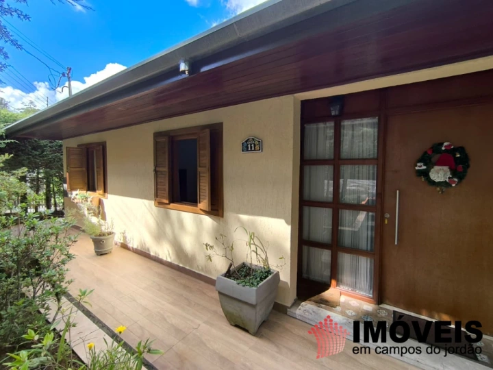 Casa Residencial para Venda - Campos do Jordão, Vila Imbiri - REF: CA0452 Imagem da galeria de fotos: Casa Residencial para Venda - Campos do Jordão, Vila Imbiri - REF: CA0452