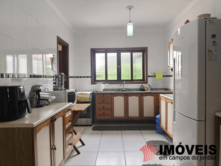 Casa Residencial para Venda - Campos do Jordão, Vila Imbiri - REF: CA0452 Imagem da galeria de fotos: Casa Residencial para Venda - Campos do Jordão, Vila Imbiri - REF: CA0452