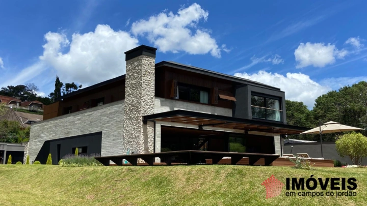 Imagem da galeria de fotos: Casa Residencial para Venda - Campos do Jordão, Alto do Capivari - REF: CA0456