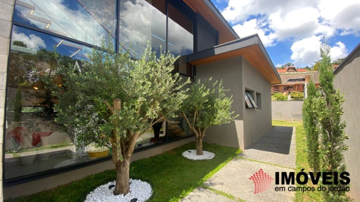 Imagem da galeria de fotos: Casa Residencial para Venda - Campos do Jordão, Alto do Capivari - REF: CA0456