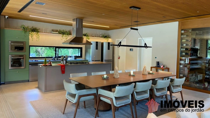 Imagem da galeria de fotos: Casa Residencial para Venda - Campos do Jordão, Alto do Capivari - REF: CA0456