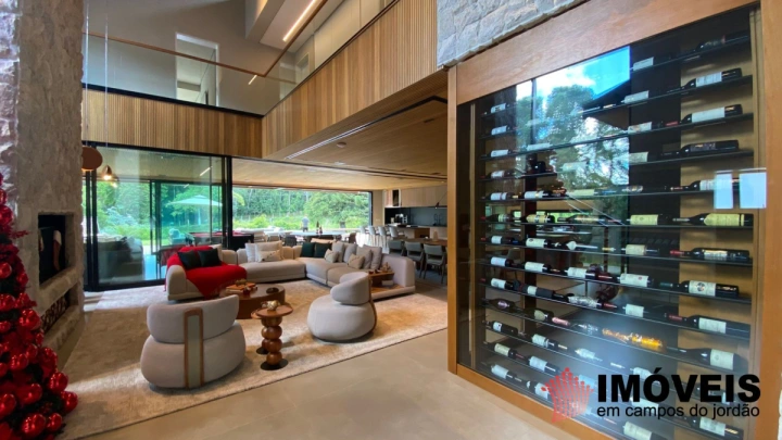 Imagem da galeria de fotos: Casa Residencial para Venda - Campos do Jordão, Alto do Capivari - REF: CA0456