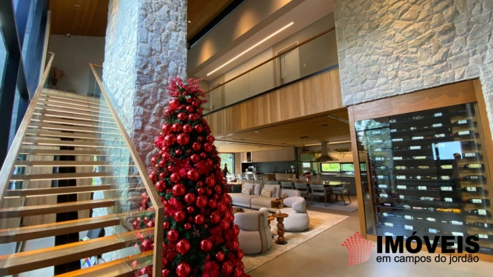 Imagem da galeria de fotos: Casa Residencial para Venda - Campos do Jordão, Alto do Capivari - REF: CA0456