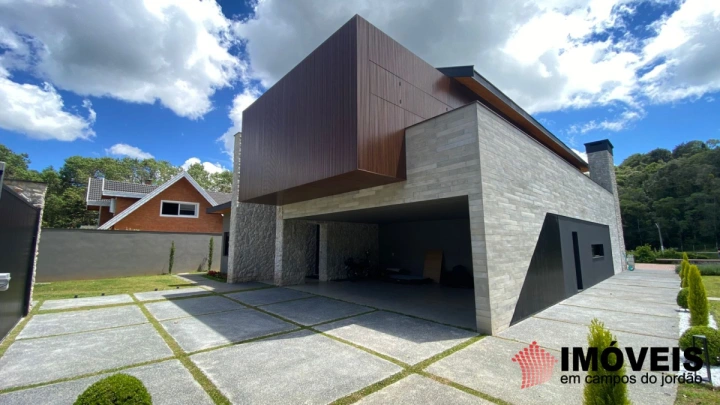 Imagem da galeria de fotos: Casa Residencial para Venda - Campos do Jordão, Alto do Capivari - REF: CA0456