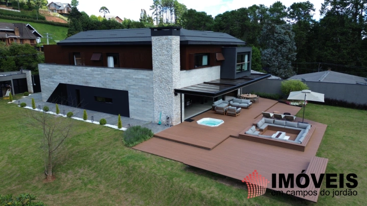 Imagem da galeria de fotos: Casa Residencial para Venda - Campos do Jordão, Alto do Capivari - REF: CA0456