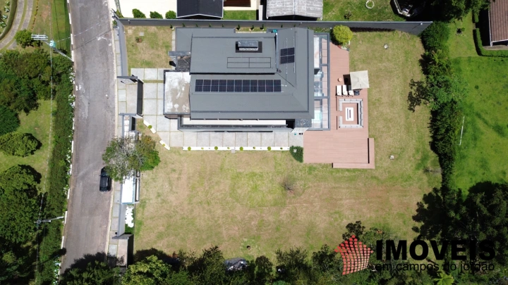 Imagem da galeria de fotos: Casa Residencial para Venda - Campos do Jordão, Alto do Capivari - REF: CA0456