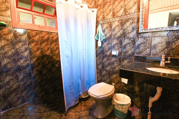 Imagem da galeria de fotos: Casa Residencial para Venda - Campos do Jordão, Vila Britânia - REF: 1960