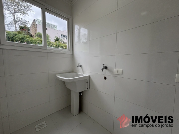 Imagem da galeria de fotos: Apartamento Residencial para Venda - Campos do Jordão, Jardim Andira - REF: AP0190