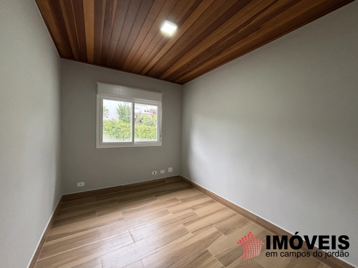 Imagem da galeria de fotos: Apartamento Residencial para Venda - Campos do Jordão, Jardim Andira - REF: AP0192