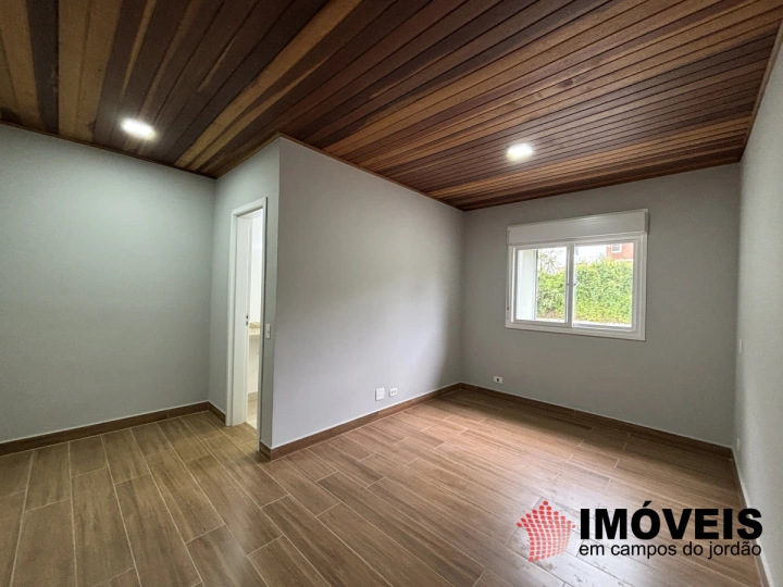 Imagem da galeria de fotos: Apartamento Residencial para Venda - Campos do Jordão, Jardim Andira - REF: AP0193