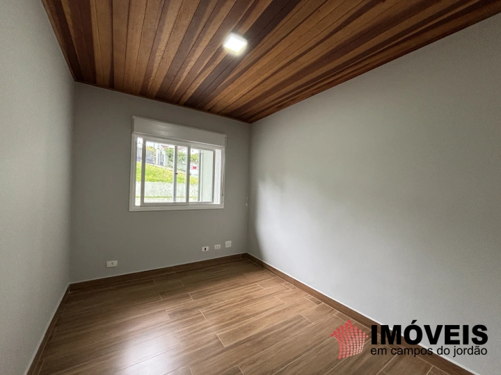 Imagem da galeria de fotos: Apartamento Residencial para Venda - Campos do Jordão, Jardim Andira - REF: AP0193