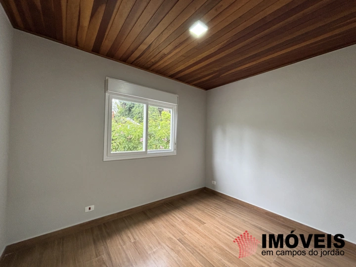 Imagem da galeria de fotos: Apartamento Residencial para Venda - Campos do Jordão, Jardim Andira - REF: AP0194