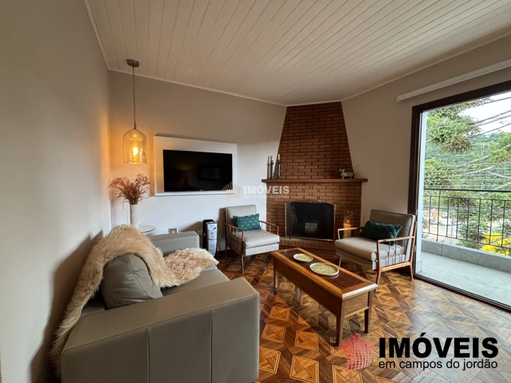 Imagem da galeria de fotos: Casa Residencial para Venda - Campos do Jordão, Vila Nova Suiça - REF: CA0462