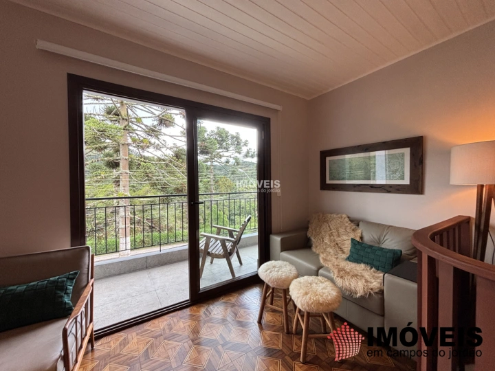 Imagem da galeria de fotos: Casa Residencial para Venda - Campos do Jordão, Vila Nova Suiça - REF: CA0462