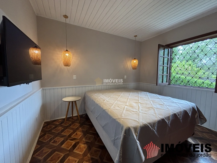 Imagem da galeria de fotos: Casa Residencial para Venda - Campos do Jordão, Vila Nova Suiça - REF: CA0462