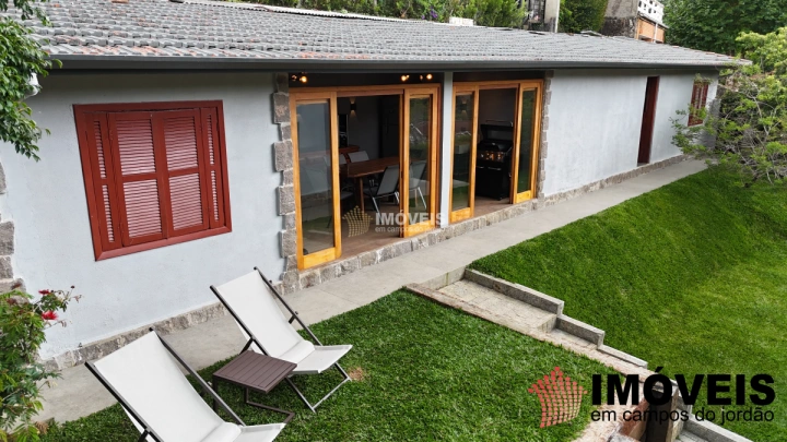 Imagem da galeria de fotos: Casa Residencial para Venda - Campos do Jordão, Vila Nova Suiça - REF: CA0462