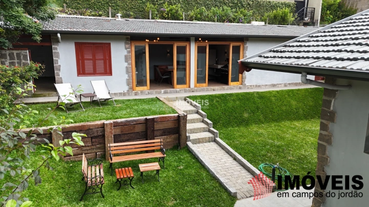 Imagem da galeria de fotos: Casa Residencial para Venda - Campos do Jordão, Vila Nova Suiça - REF: CA0462
