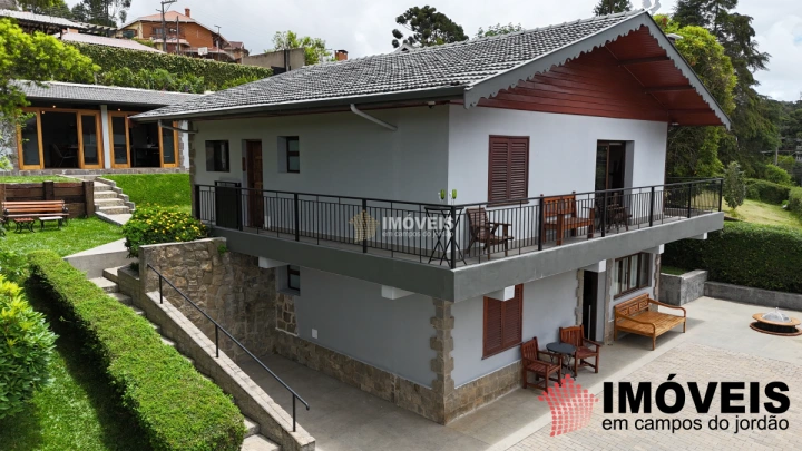 Imagem da galeria de fotos: Casa Residencial para Venda - Campos do Jordão, Vila Nova Suiça - REF: CA0462