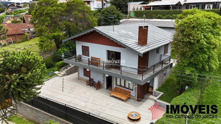 Imagem da galeria de fotos: Casa Residencial para Venda - Campos do Jordão, Vila Nova Suiça - REF: CA0462