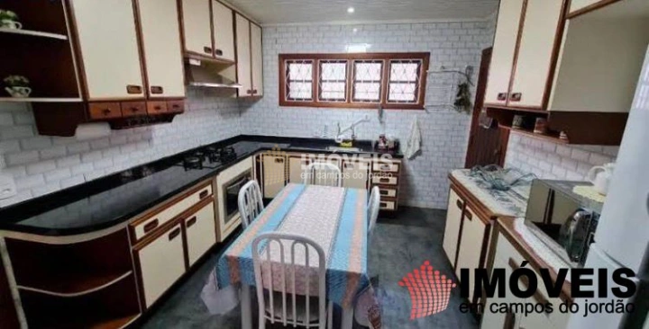 Imagem da galeria de fotos: Casa Residencial para Venda - Campos do Jordão, Vila Telma - REF: CA0464