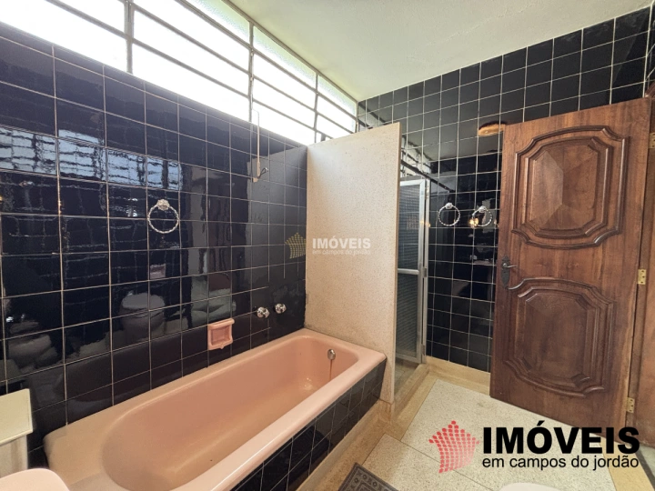 Imagem da galeria de fotos: Apartamento Residencial para Venda - Campos do Jordão, Capivari - REF: AP0198