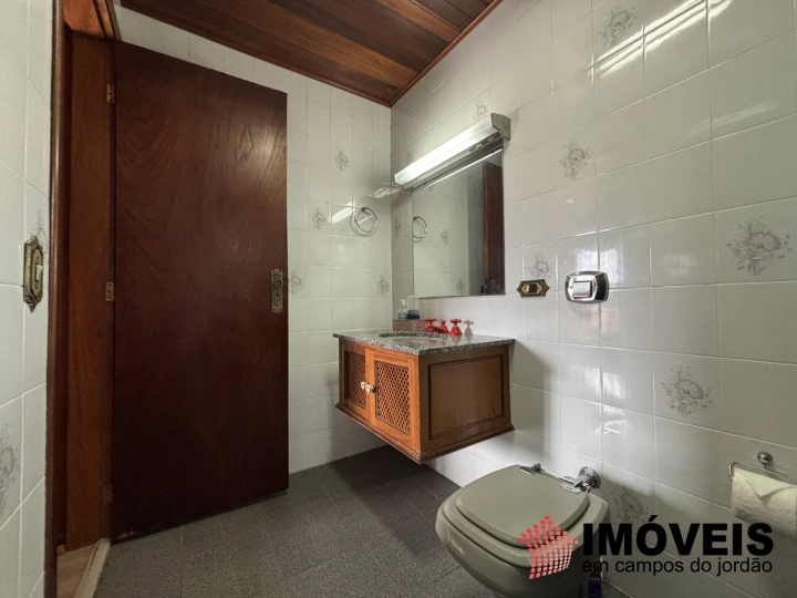 Imagem da galeria de fotos: Casa Residencial para Venda - Campos do Jordão, Vila Telma - REF: CA0464