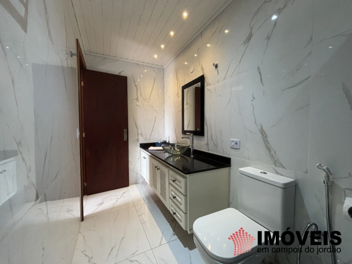 Imagem da galeria de fotos: Casa Residencial para Venda - Campos do Jordão, Vila Telma - REF: CA0464