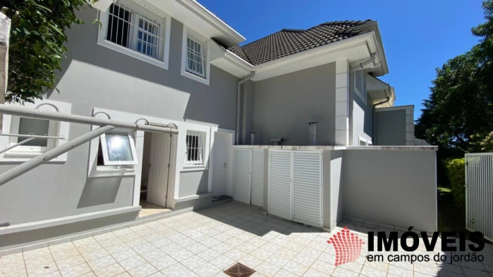 Casa Residencial para Venda - Campos do Jordão, Capivari - REF: CA0465 Imagem da galeria de fotos: Casa Residencial para Venda - Campos do Jordão, Capivari - REF: CA0465