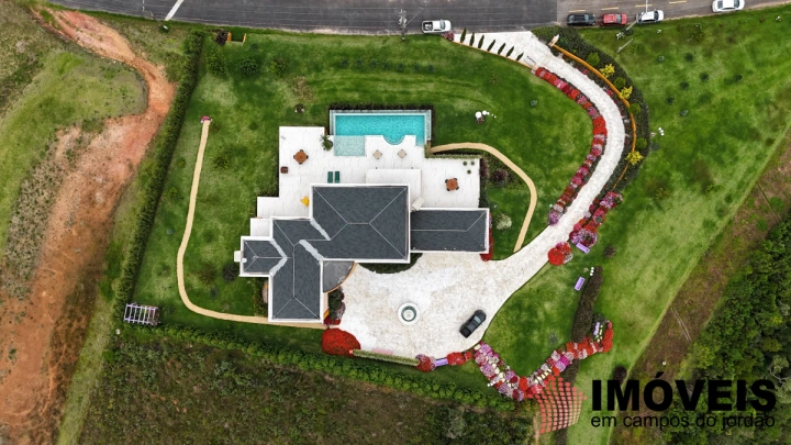 Imagem da galeria de fotos: Casa Residencial para Venda - Campos do Jordão, Descansópolis - REF: CA0467