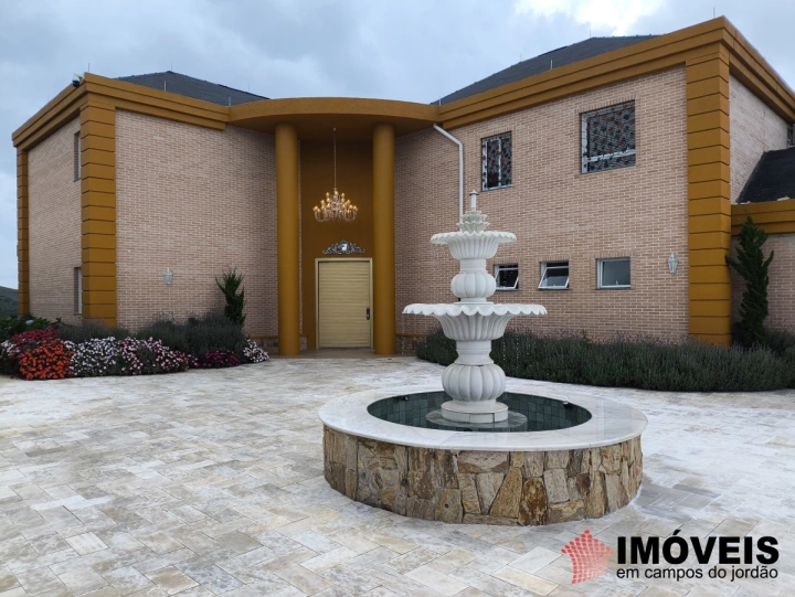 Imagem da galeria de fotos: Casa Residencial para Venda - Campos do Jordão, Descansópolis - REF: CA0467