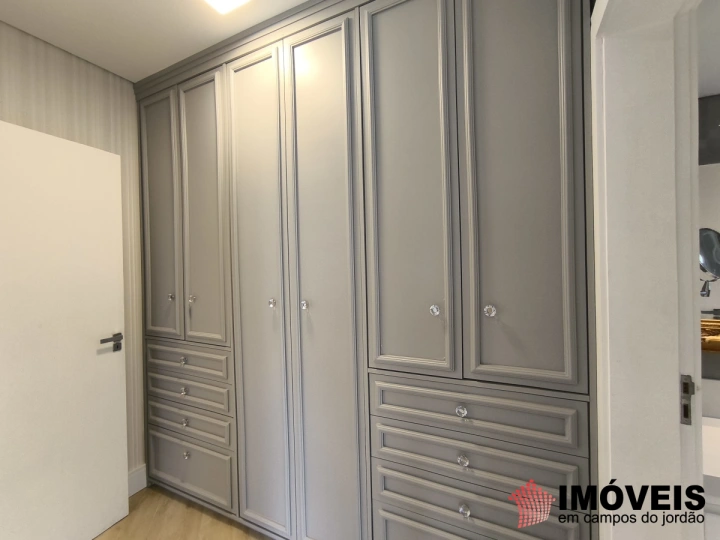 Imagem da galeria de fotos: Casa Residencial para Venda - Campos do Jordão, Descansópolis - REF: CA0467