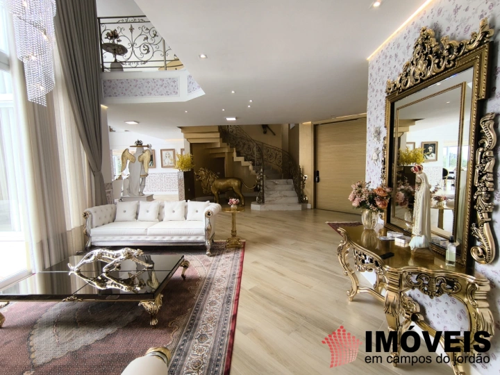 Imagem da galeria de fotos: Casa Residencial para Venda - Campos do Jordão, Descansópolis - REF: CA0467